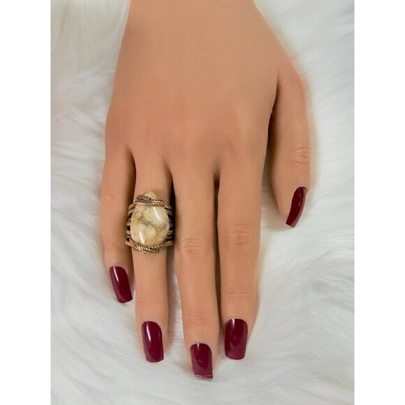 Barse Thai Stone Ring - Picture 6 of 7